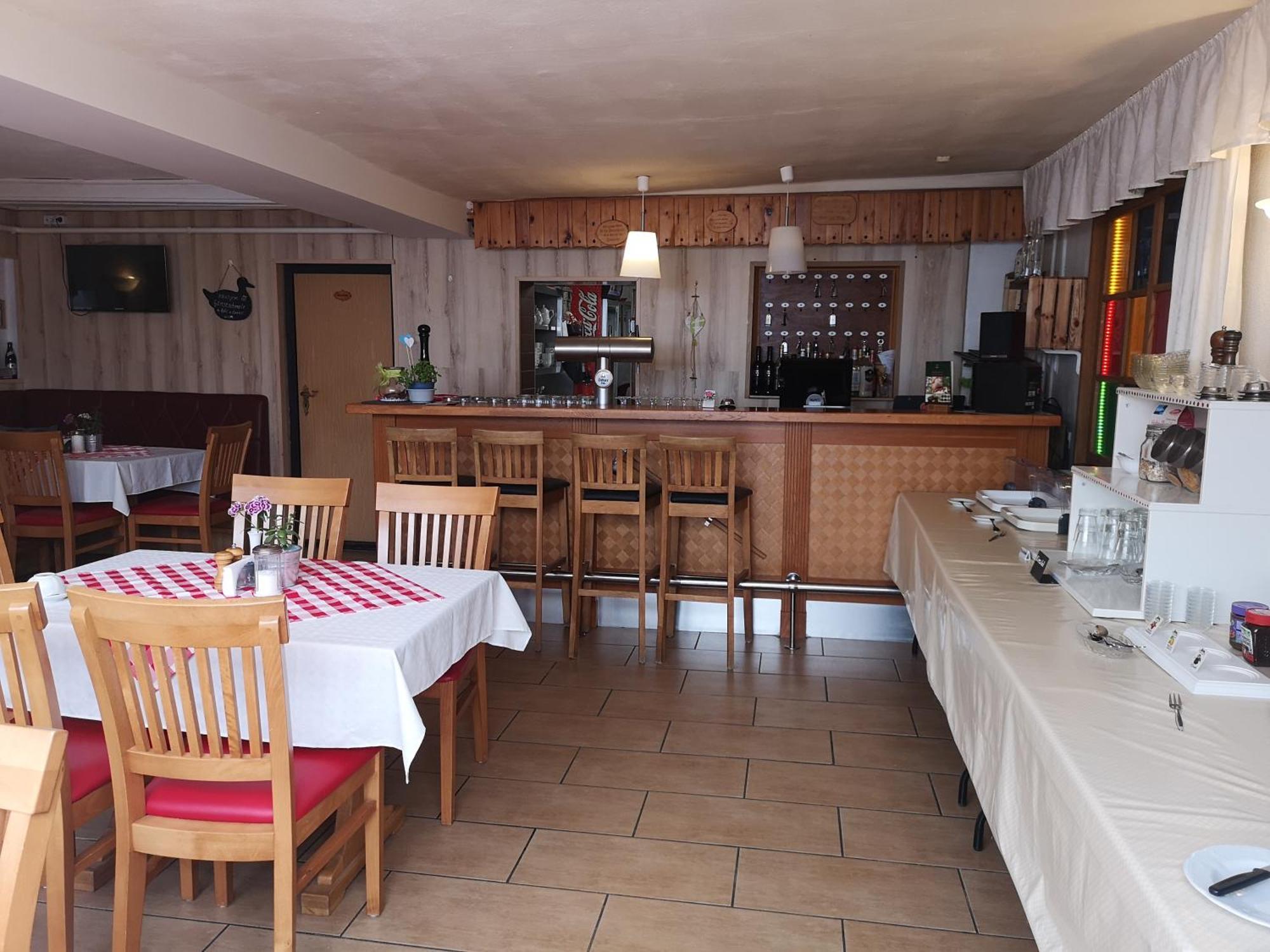Uschi'S Gasthof Neuendorf  外观 照片
