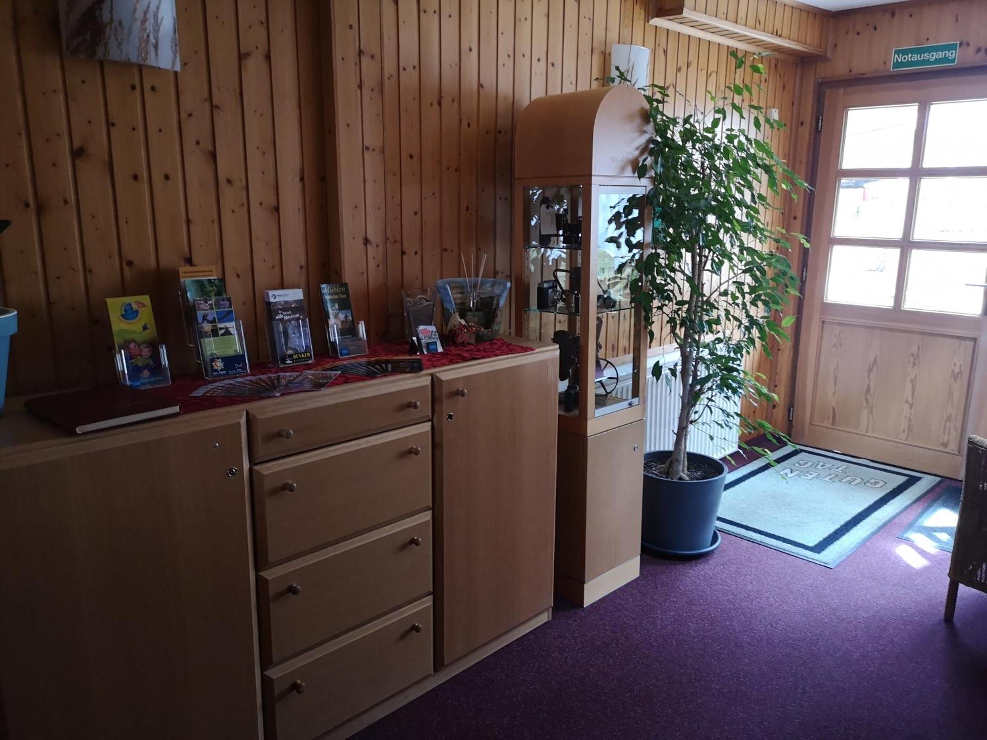 Uschi'S Gasthof Neuendorf  外观 照片