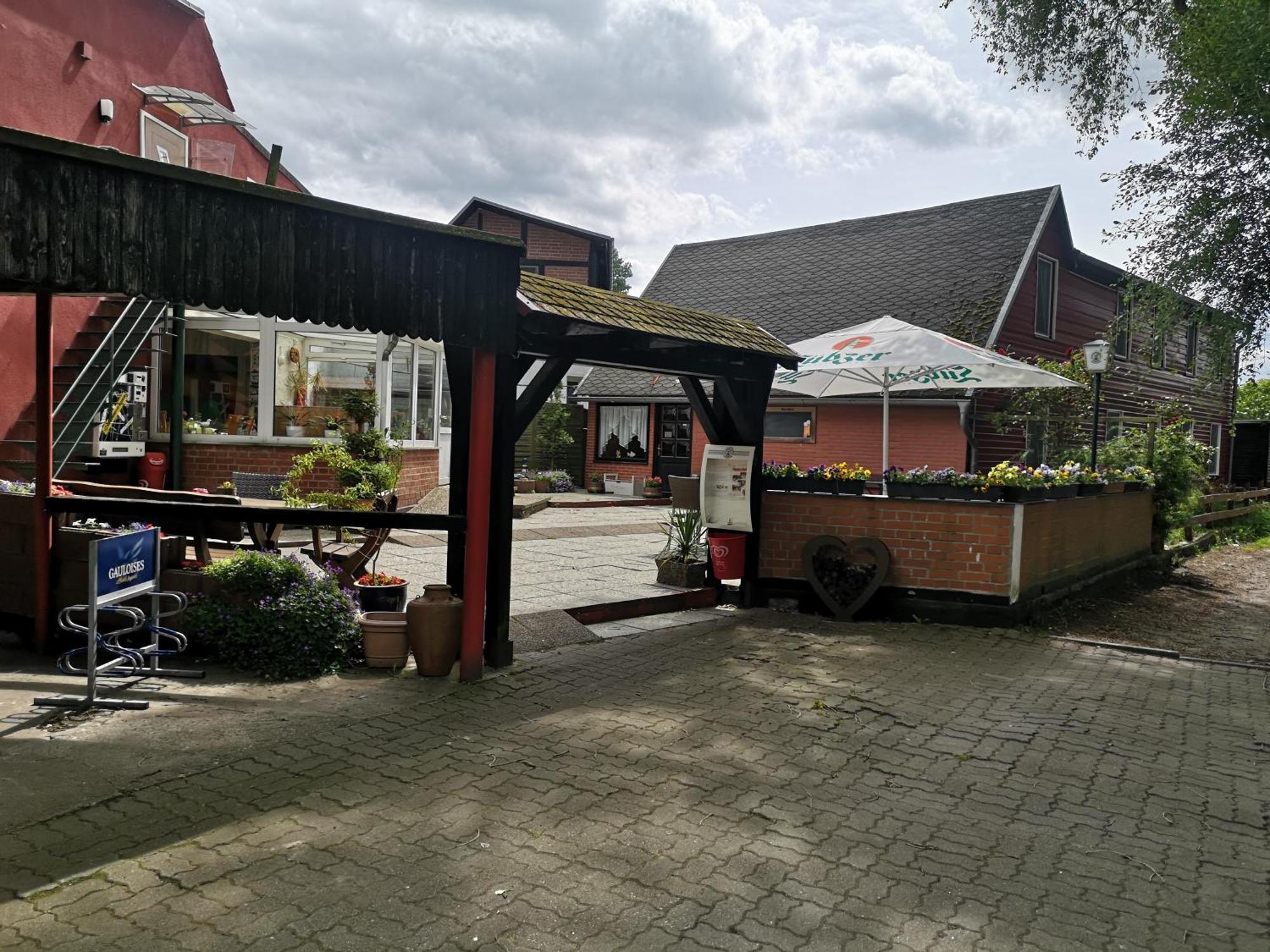 Uschi'S Gasthof Neuendorf  外观 照片